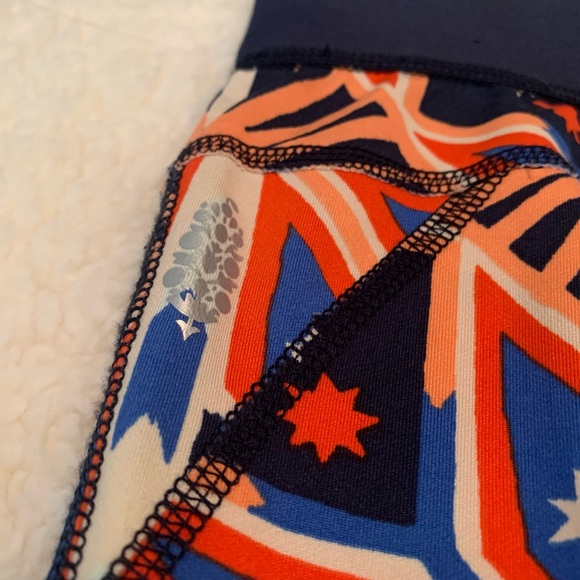 NWOT - FP Movement - Fireside Printed Base Layer Leggings Pants β€οΈπ€π - Picture 12 of 14